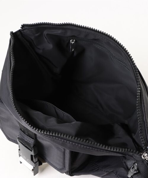 A.P.C. ブラック ボディバッグ（ウエストバッグ） A.P.C.（アーペーセー） APC A.P.C. ボディバッグ sac ceinture nino