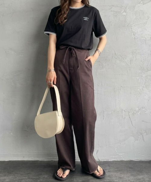 umbro（アンブロ） tシャツ 「アンブロ」配色ラインロゴ刺しゅうT