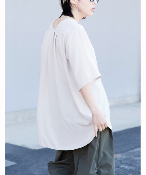 「OSMOSIS」 半袖ブラウス ONE SIZE ブラック レディース_画像6