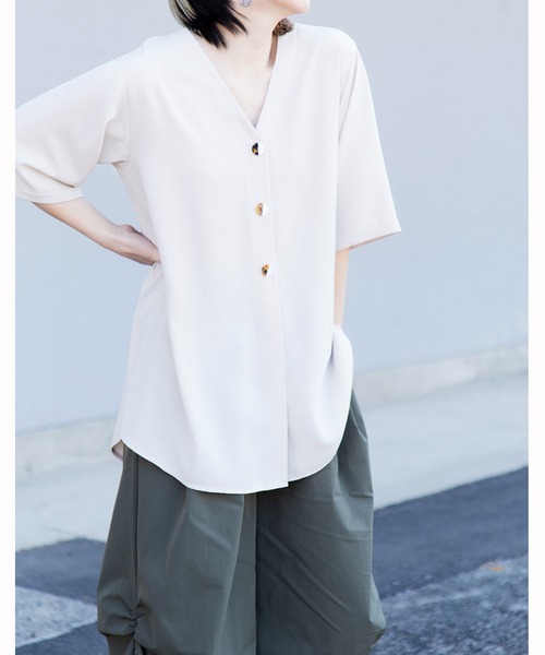 「OSMOSIS」 半袖ブラウス ONE SIZE ブラック レディース_画像9
