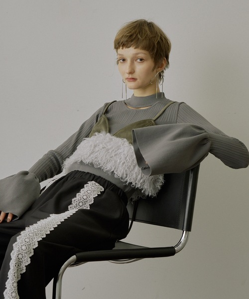 VIOLETTA（ヴィオレッタ） ニット セーター ベルスリーブチョーカー