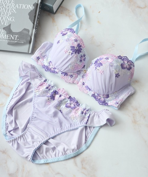 Dolce Fiora（ドルチェ フィオラ） ブラジャー ショーツセット 「ノン