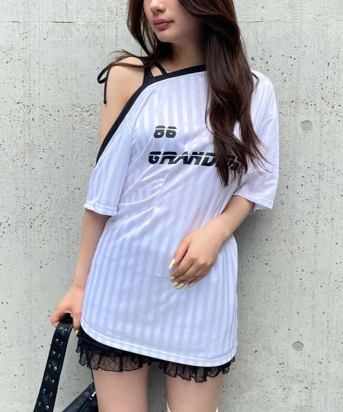 2025ssワンピース FOREVER21 ワンピース 「2025SS」ワンショルゲームシャツ