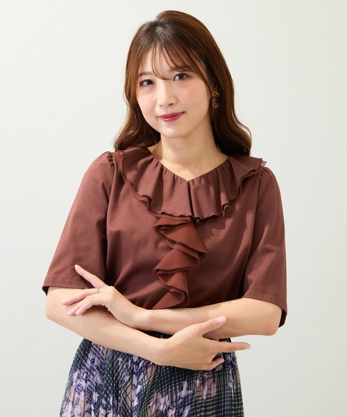 Rose Tiara ホワイト フリルトップス 半袖 Rose Tiara ホワイト フリルトップス 半袖