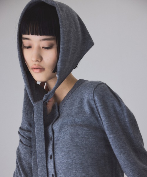 ADAM ET ROPE'（アダムエロペ） カーディガン 梳毛クルーネック