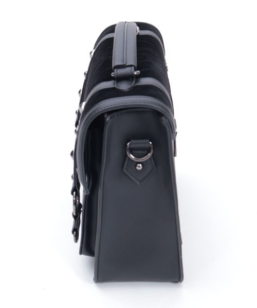 NIBBLE POISON（ニブルポイズン） ショルダーバッグ バッグ コウモリ