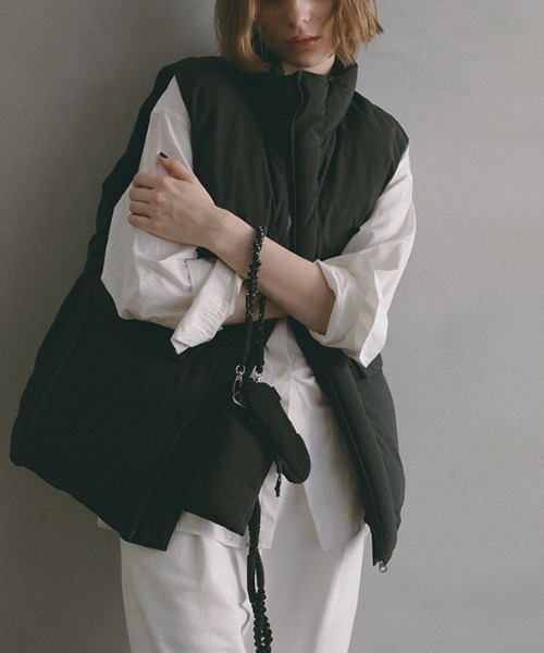 Marmot×ETRE TOKYO PERTEXダウンベスト　ブラックSサイズ ETRE TOKYO（エトレトウキョウ） ダウンベスト ベスト Marmot×ETRE