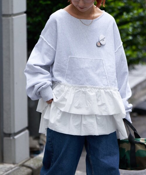 etsintä フリル付きトレーナー グレー/ホワイト etsinta（エシンタ） tシャツ 「etsinta/エシンタ」リメイク裾フリル