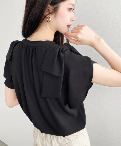 moment+ ブラウス シャツ 厚手シフォンラッフルスリーブ肩リボン