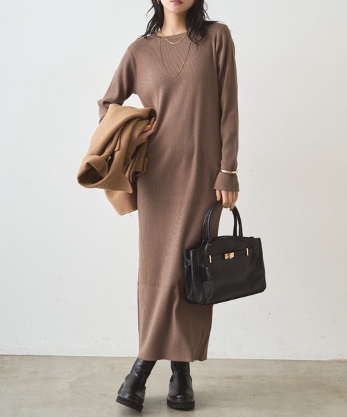 ラウンジドレス　シンプルリブニットワンピース　ライトベージュ新品 Loungedress（ラウンジドレス） ワンピース リブニットワンピース