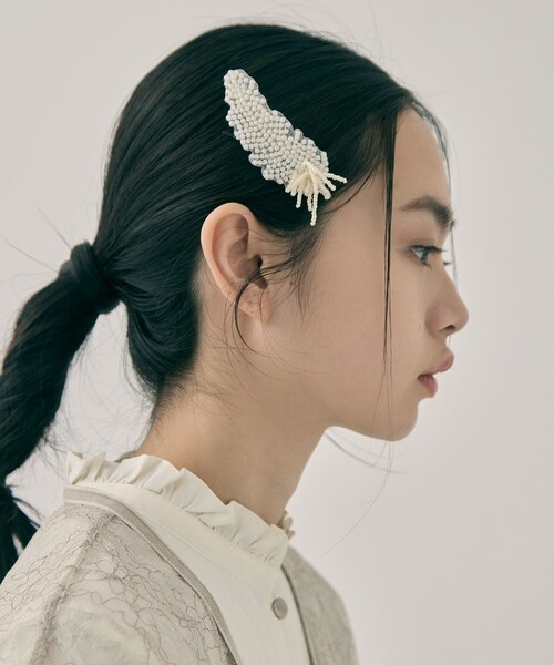 ヘアアクセサリー tanakadaisuke White pearl hair band White pearl hair band Black【stock】 – tanakadaisuke