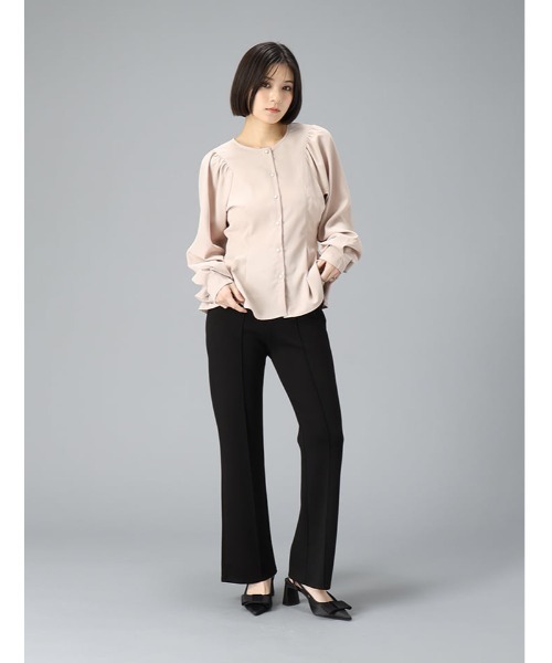 【完売品】TWILL ラウンドペプラムボリュームブラウス ____twill____ 】ラウンドペプラムボリュームブラウス - メルカリ