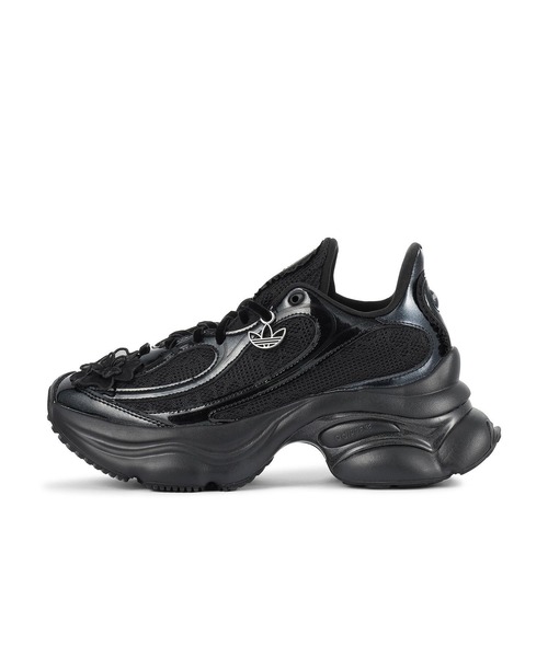 adidas（アディダス） スニーカー OZVENUZ W HQ2677 レディース