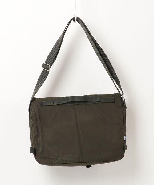 「FJALL RAVEN 」 2WAYバッグ ONE SIZE ダークカーキ メンズ_画像2