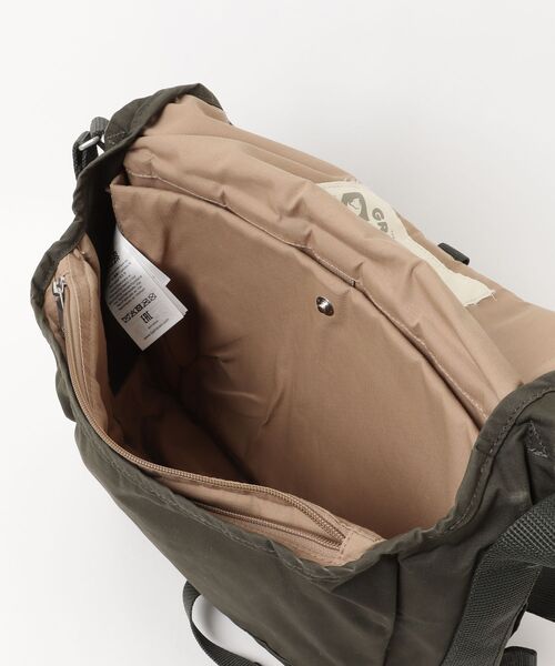 「FJALL RAVEN 」 2WAYバッグ ONE SIZE ダークカーキ メンズ_画像4