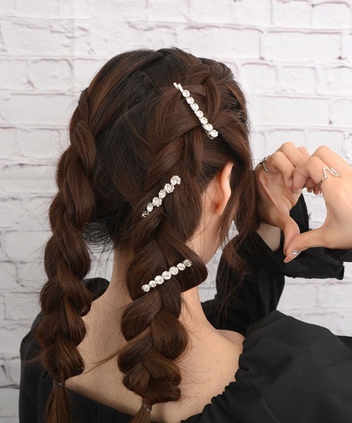 VIBGYOR Women ヘアピン 「float」キラキラ ビジュー ゴールド