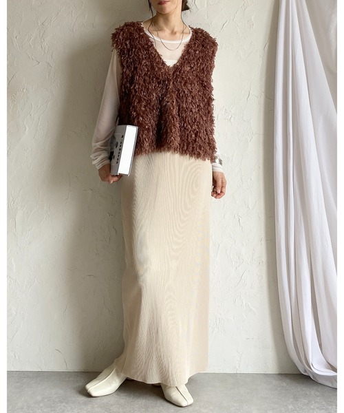 She's Closet ベスト ジレ 深Vネックショート丈フェザージャガード