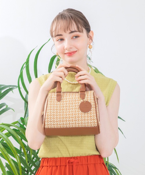 ACCOMMODE アコモデ スマイル ラウンドかごバッグ 新品タグ付き ACCOMMODE（アコモデ） ボストンバッグ バケーションショルダーバッグ