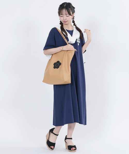MARY QUANT（マリークヮント） トートバッグ マリークワント デイジー