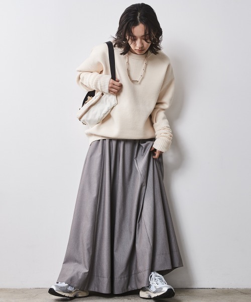 大きいサイズ有◎ ナイロンフレアスカート マキシ丈 ロゴ付き CHIC STYLE スカート フレアマキシスカート 「大きいサイズ有