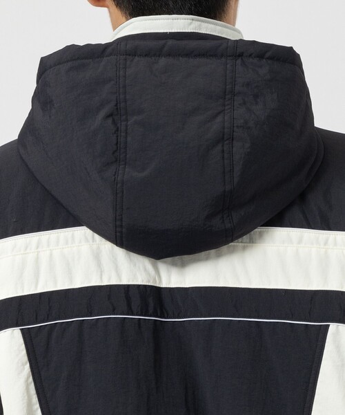 basicks パイル　ジャケット 定価6万　希少　ベイシックス ブルゾン　即完 BASICKS ナイロンジャケット 「BASICKS/ベイシックス」Puffer