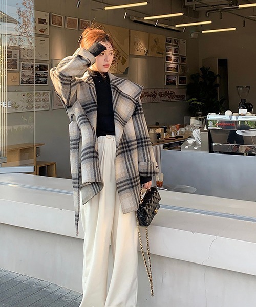 &ellecy アンドエルシー 浮世絵 猫 刺繍 チェック柄 ブルゾン　美品 &ellecy アンドエルシー 浮世絵 猫 刺繍 チェック柄 ブルゾン 美品