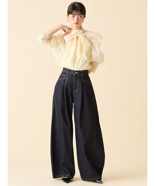 LILY BROWN グリーン バルーンデニムパンツ LILY BROWN（リリーブラウン）の「シルバーホイールコクーン