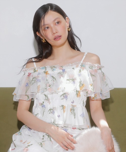 AND COUTURE ブラウス シャツ ボタニカル柄刺繍チュールブラウス