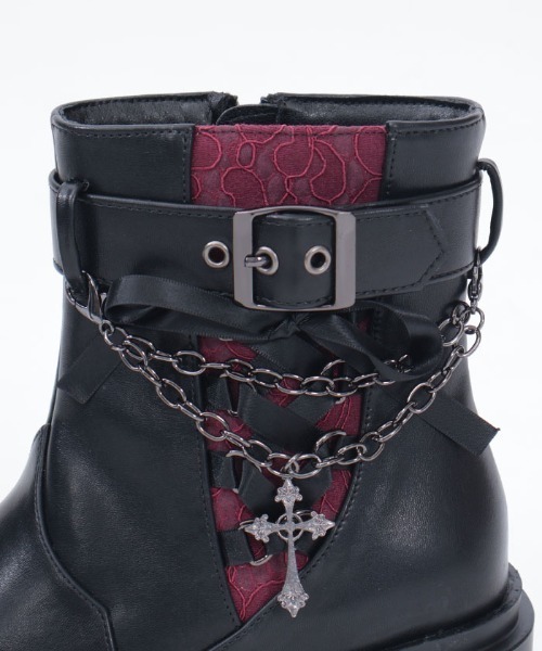 NIBBLE POISON（ニブルポイズン） ブーツ クロスチャームショート