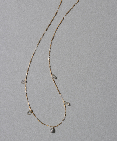 Lilas ネックレス ペアシェイプホールダイヤ5pネックレス K18