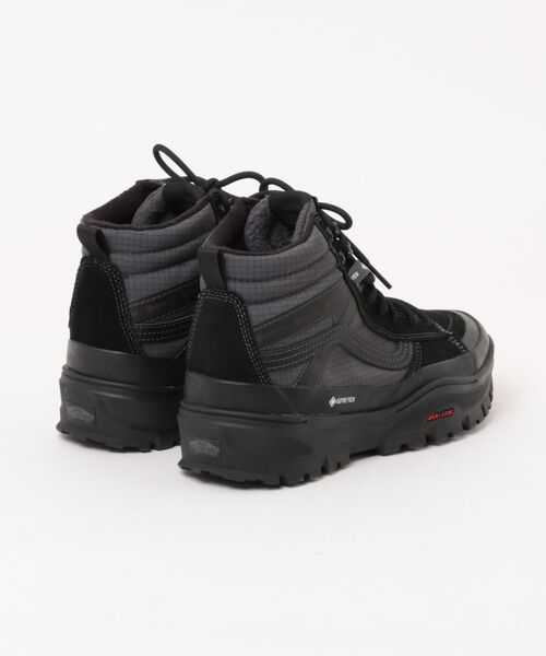 「VANS」 ハイカットスニーカー 9 ブラック メンズの画像