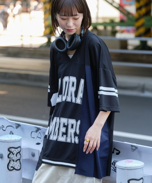 「etsinta」 半袖Tシャツ ONE SIZE レッド レディース_画像3