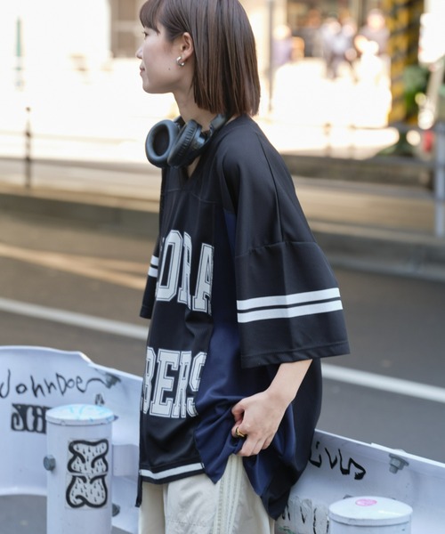 「etsinta」 半袖Tシャツ ONE SIZE レッド レディース_画像4