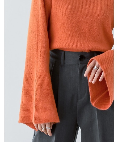 ADEAMオフショルダー フレアスリーブ ニットトップス オレンジ UN3D.（アンスリード）の「【UN3D.】フレアスリーブニットトップス
