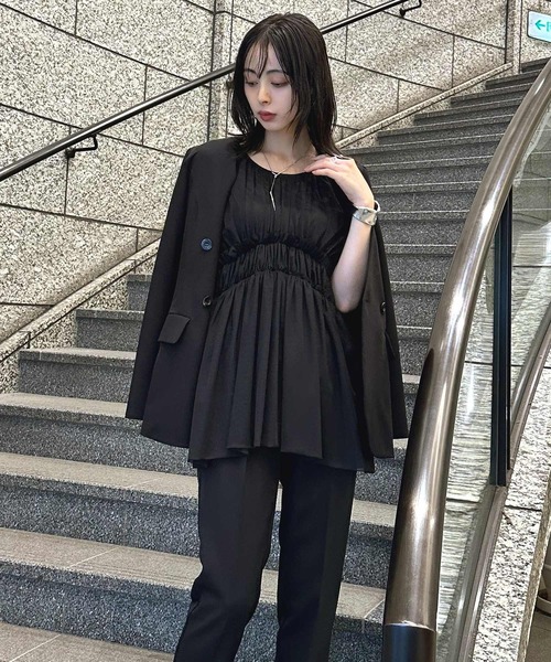 ルイルエブティック RUIRUE BOUTIQUE シャーリングチュールトップス＆テーパードパンツセット （ピンクベージュ×ブラック） ルイルエブティック RUIRUE BOUTIQUE シャーリングチュール