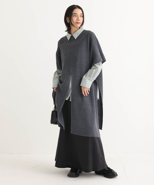 【10月24日迄】heve ハイネックニットベスト　チャコール heveハイネックニットベスト