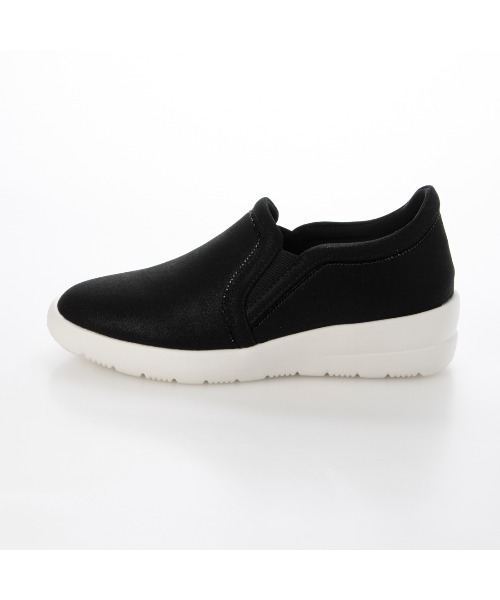 Riz raffinee（リズ ラフィーネ） スリッポン ヒールアップスリッポン