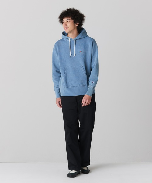 Champion チャンピオン直営店限定パーカー 正規品・新品タグ付き・未使用 Champion（チャンピオン） パーカー 「Champion/チャンピオン」直営