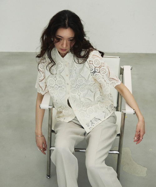 トップス embroidery shirt tシャツ Embroidered lace short-sleeved shirt / 刺繍レース
