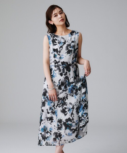 ワンピース 「シアー/エレガント/花柄/夏ワンピ」ペイントフラワーワンピースの画像