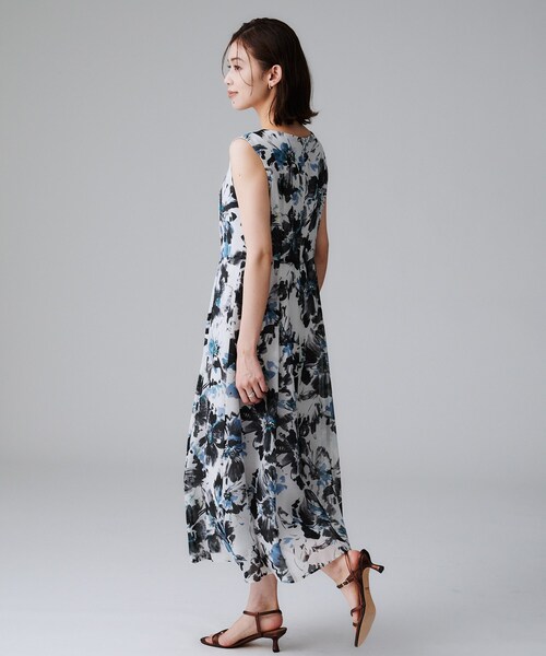 アンタイトル（UNTITLED）/【シアーエレガント花柄夏ワンピ】ペイントフラワーワンピース UNTITLED（アンタイトル） ワンピース 「シアー/エレガント/花柄/夏