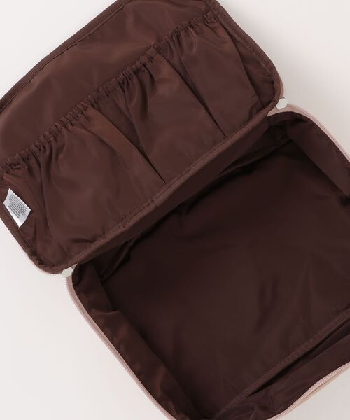 ACCOMMODE（アコモデ） 旅行 「ひつじのショーン」トラベルケース