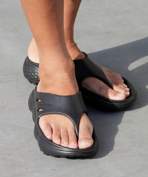 Columbia（コロンビア） サンダル THRIVE REVIVE FLIP エンボスロゴ