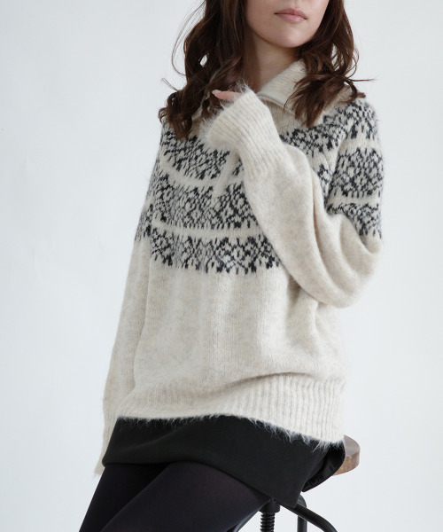 ニット セーター ハーフジップ ノルディック柄 プルオーバーニット