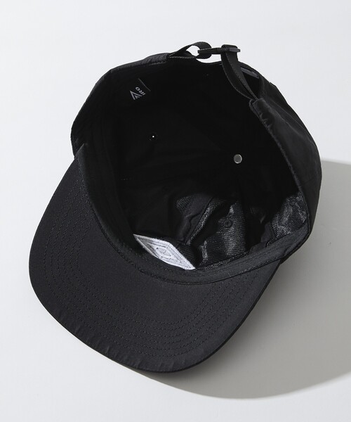 「UMBRO」 キャップ ONE SIZE グリーン メンズ