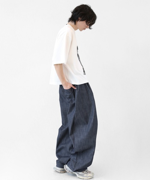 minsobi（ミンソビ） tシャツ ローズクロス プリント ワイドクロップド