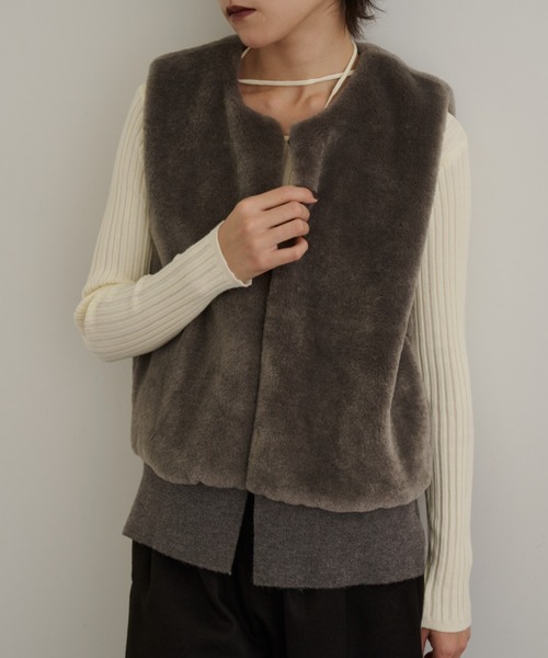 完売♡ANAYI アナイ♡フェイクファージレ　ベスト　コート　ニット　ワンピース 完売♡ANAYI アナイ♡フェイクファージレ ベスト コート ニット