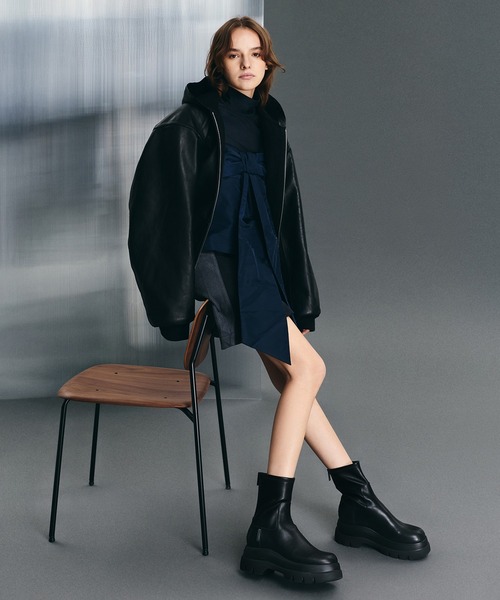 CHARLES ＆ KEITH（チャールズ&キース） ブーツ Leoi レオイ バック