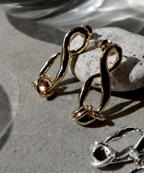 Soierie（ソワリー） ピアス バーチャル ピアス / Virtual pierce 