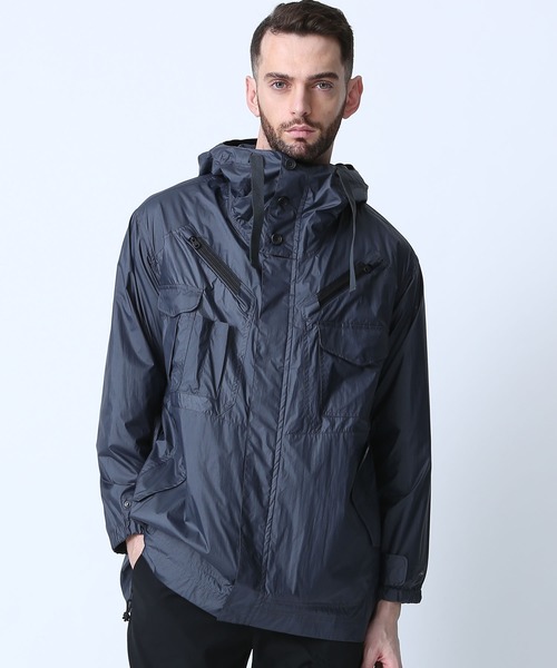 WHITE MOUNTAINEERING（ホワイトマウンテニアリング） パーカー 